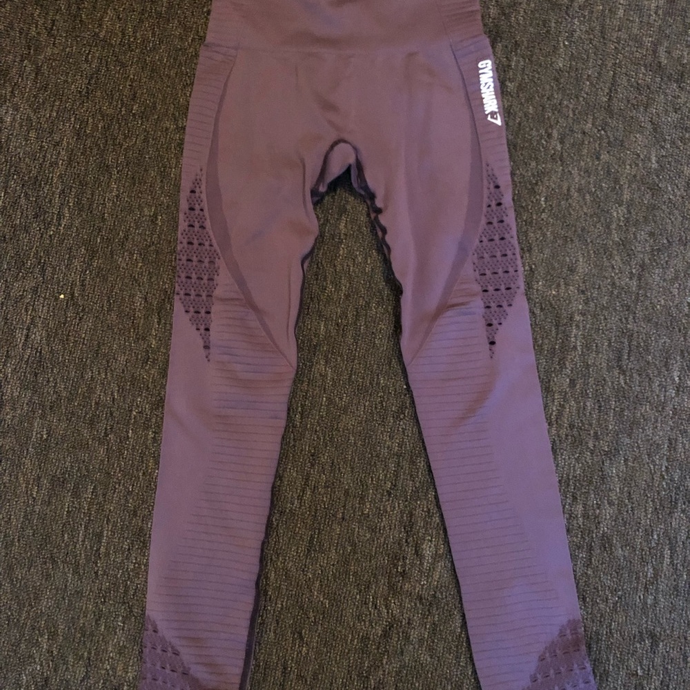 GYMSHARK PURPLE SEAMLESS LEGGINGS!!!